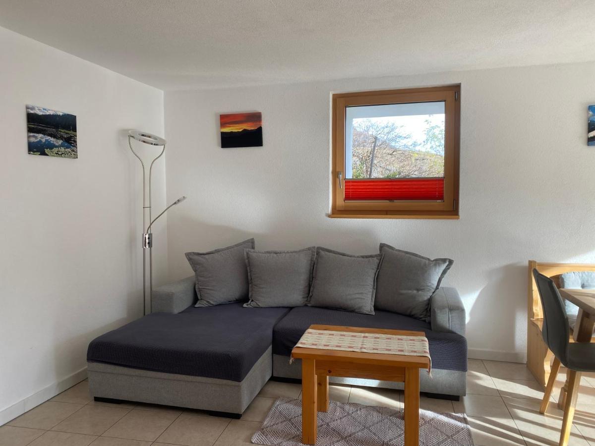 Ferienwohnung In Tschlin Mit Panoramablick Eksteriør billede
